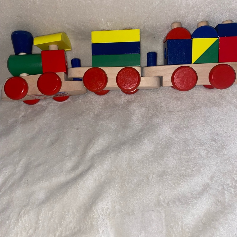 Melissa & Stacking Train - Picture 7 of 7